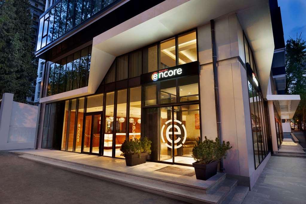 Ramada Encore Тбілісі Екстер'єр фото